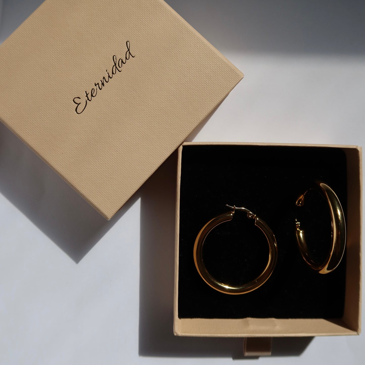 Gold plated hoop earrings in eco-friendly jewelry box Hoop earrings from ShopEternidad.com Affordable 18K Gold Plated Jewelry